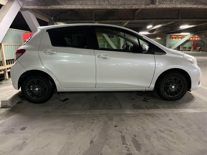2011 Toyota Vitz
